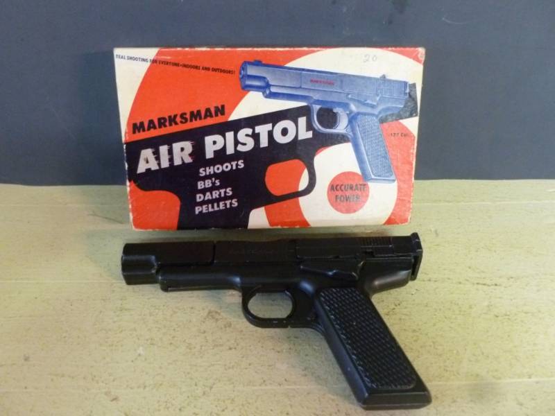 lot 258 image: Vintage Air Pistol