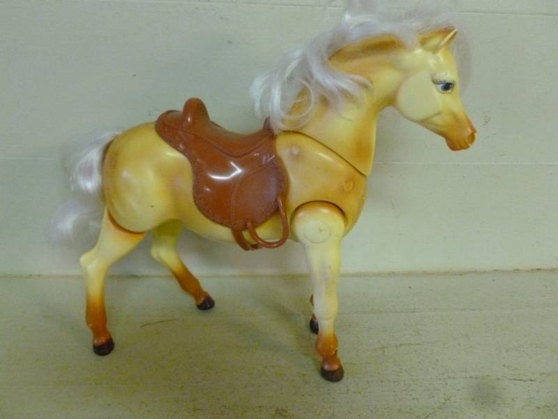 lot 265 image: Toy Horse