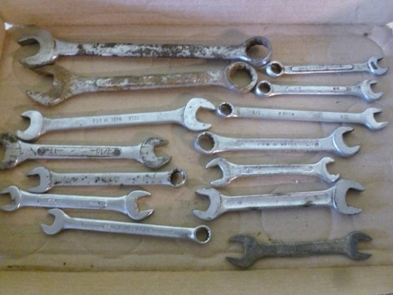 lot 312 image: Tools