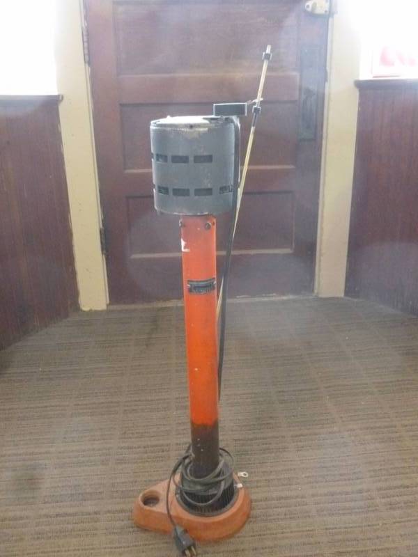 lot 355 image: Sump Pump