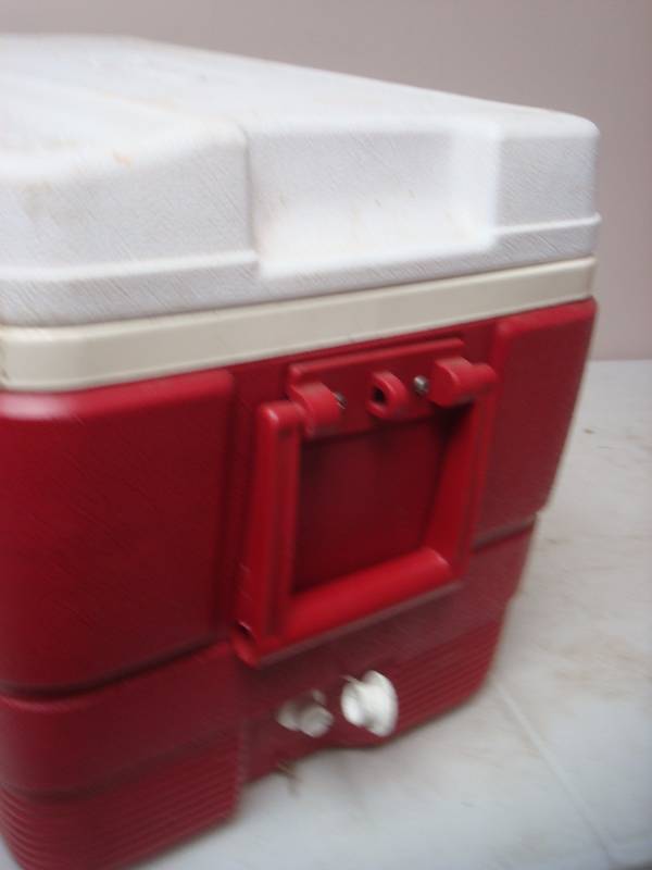 Igloo Legend 52 Cooler 78 Collectibles Tools Household Items 