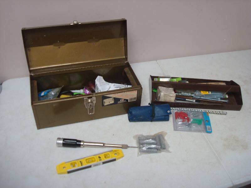 lot 39 image: Tool Box With Some Items