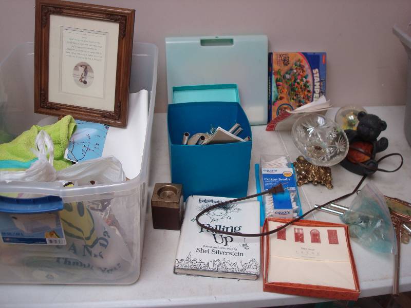 lot 60 image: Bin With Some Items
