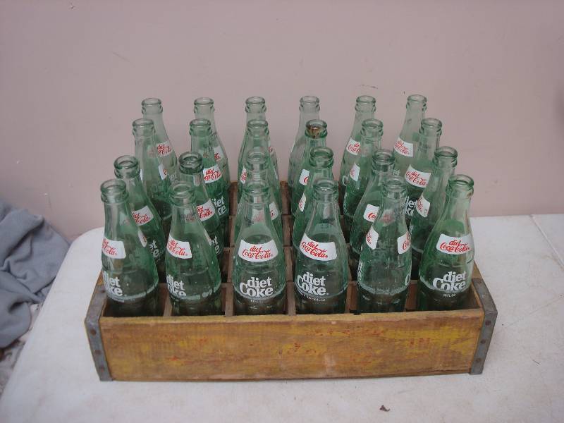 lot 80 image: Vintage Coke Crate With Diet Coke Bottles