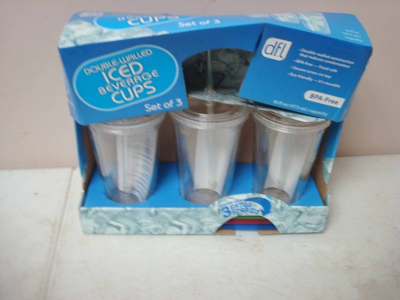 lot 105 image: Set Of Unused Plastic Drinking Cups