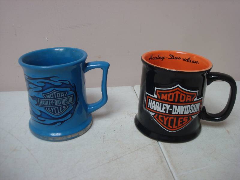 lot 108 image: Pair Of Harley Davidson Coffee Mugs