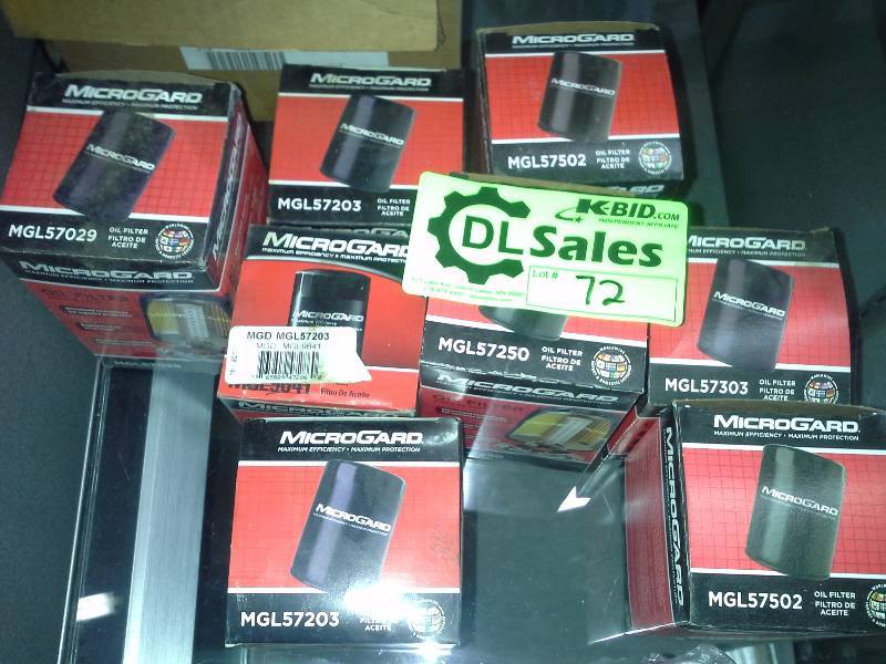 Lot of (8)Oil Filters