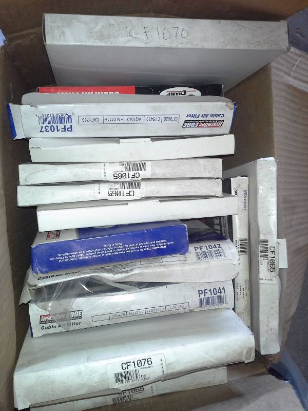 Lot of (16)Air Filters