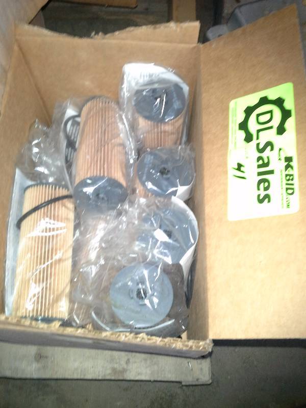 Lot of (8)Oil Filters