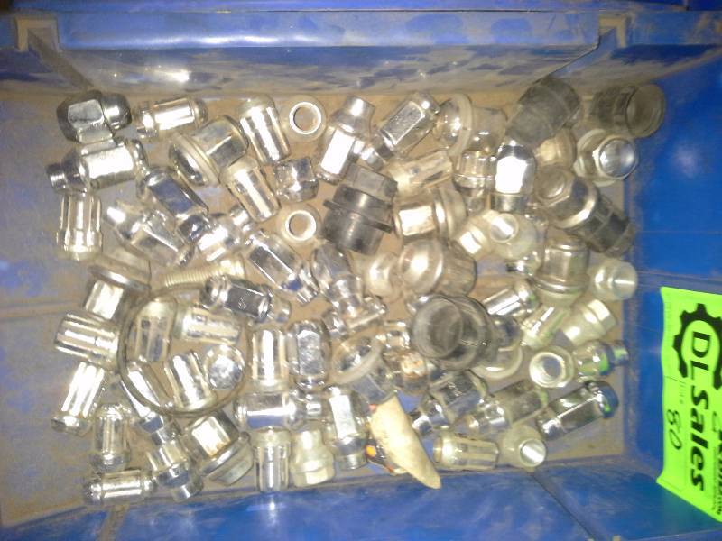Lugs Nuts