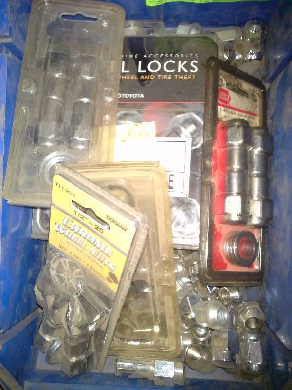 Lugs Nuts