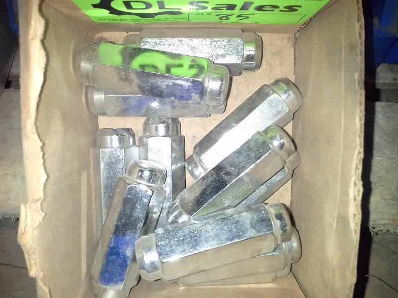 Lugs Nuts