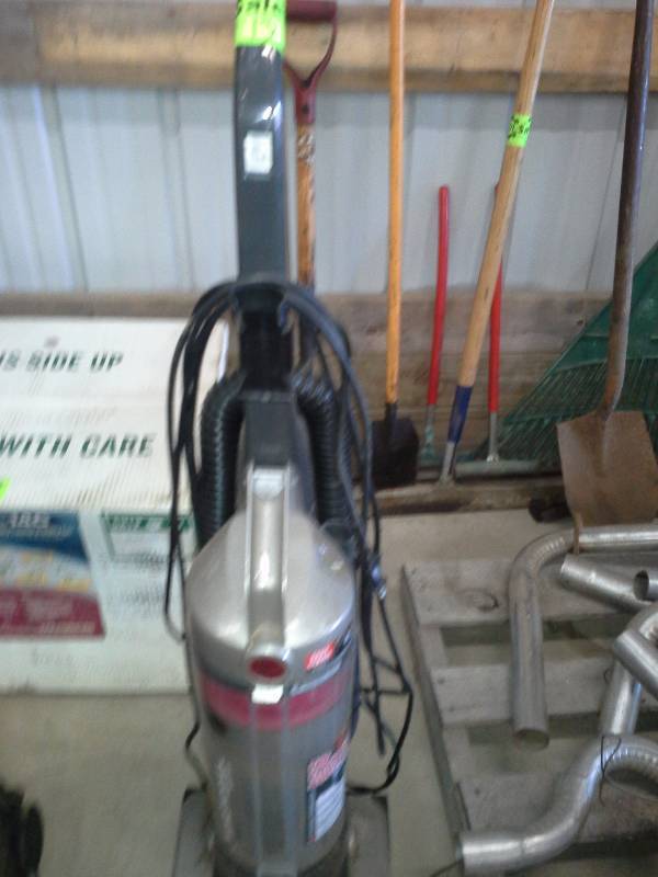Hoover Wind Tunnel Vacuum