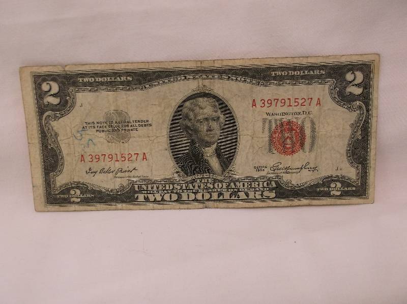 Red Seal 2 Dollar Bill