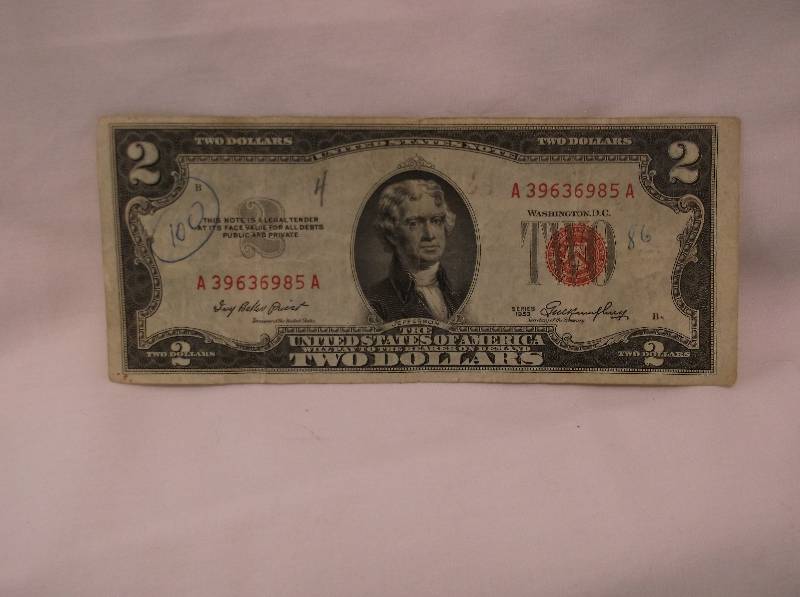 Red Seal 2 Dollar Bill