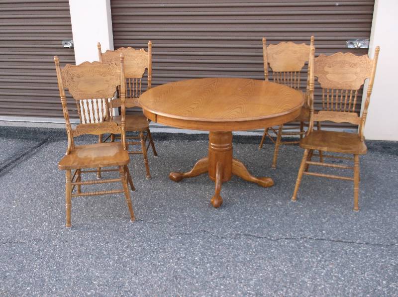 Dinning Table