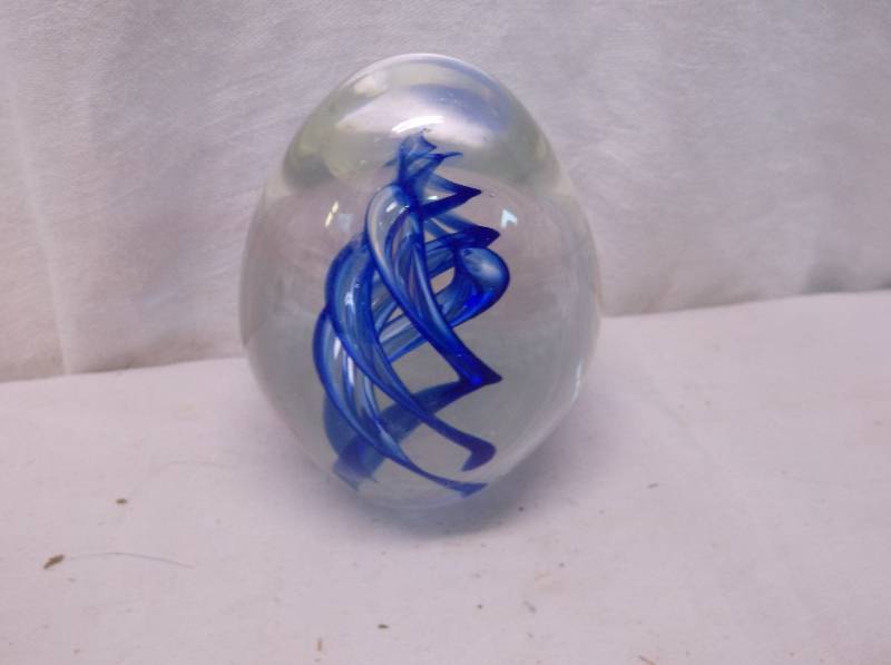 Paperweight
