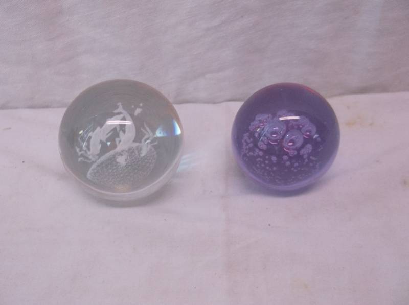 Paperweight