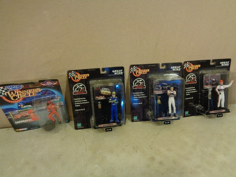 lot 78 image: 4 Dale Earnhardt Collector Figurines