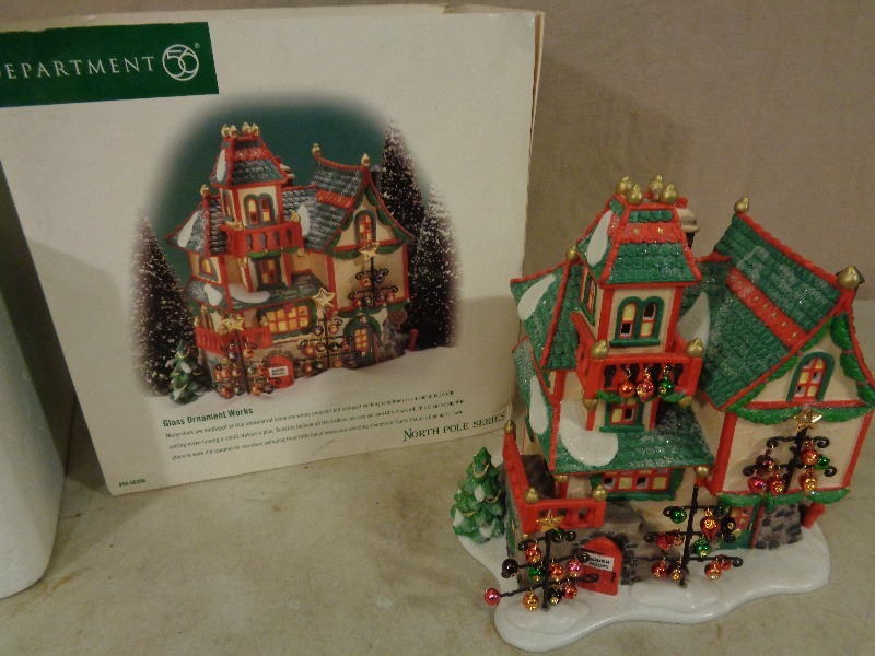 lot 115 image: Dept 56 House