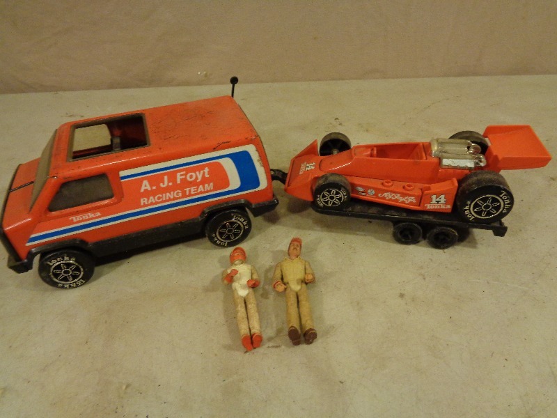 lot 69 image: Metal Tonka AJ Foyt Racing Team