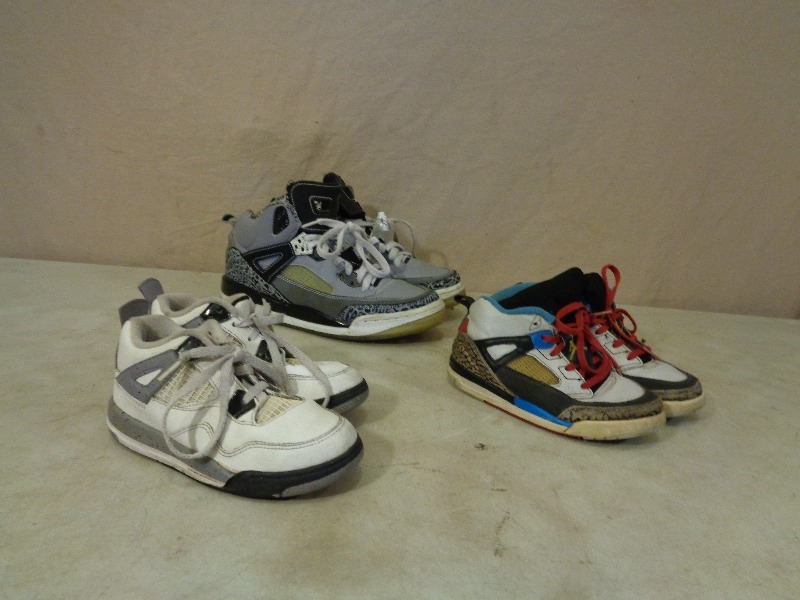lot 205 image: 3 Pair of Nike Air Jordans