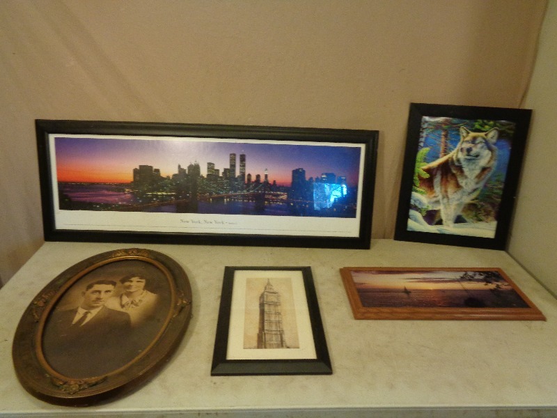 lot 226 image: 5 Framed Pictures