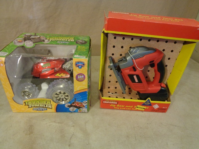 lot 251 image: 2 New Toys