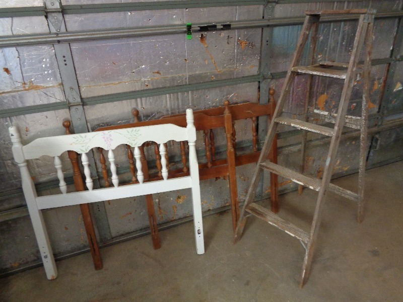 lot 253 image: Headboards, Ladder, Repurposing Items
