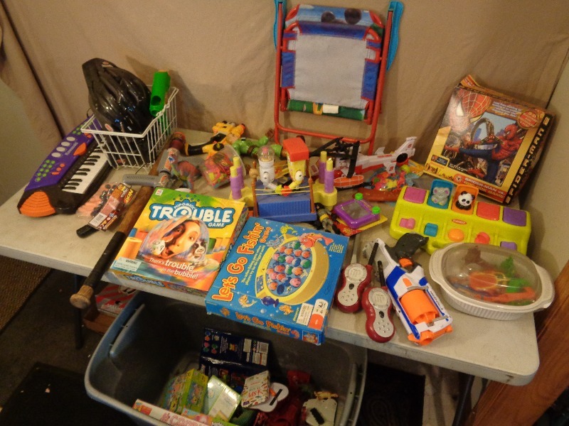 lot 257 image: Kids Toys
