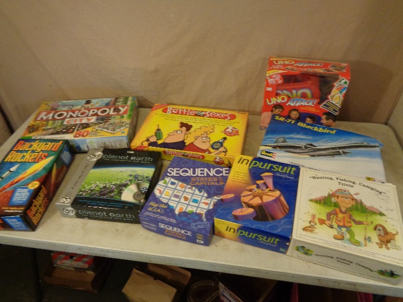 lot 263 image: Assorted Games and Model Plane