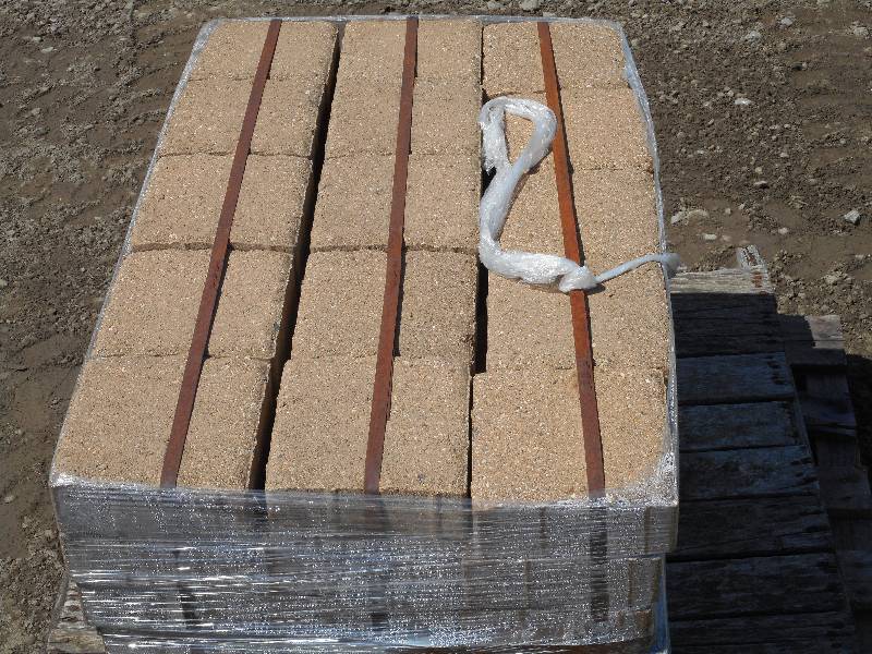 (1) Pallet Of 2.5 Thick Non-Tumbled 6x6 Paver Stones