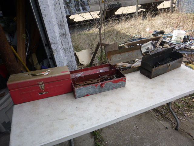 lot 46 image: 4 Miscellaneous Toolboxes