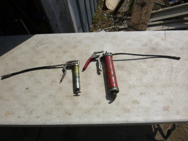 lot 66 image: 2 Grease Guns