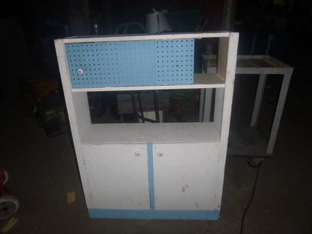 lot 67 image: Garage Shelf