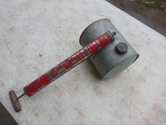 lot 133 image: Vintage Chapin Sprayer