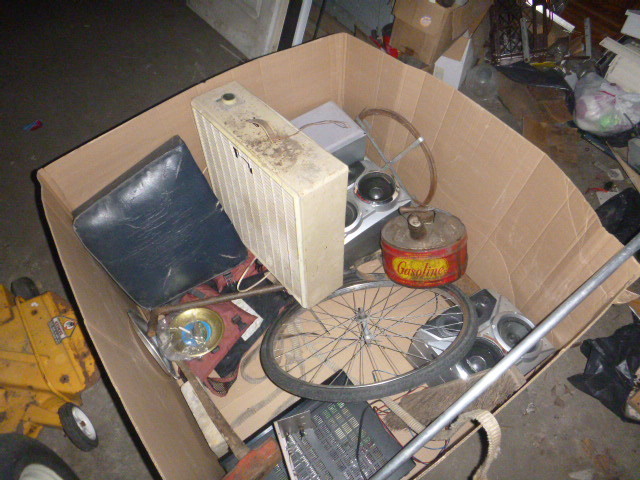 lot 142 image: Miscellaneous Items