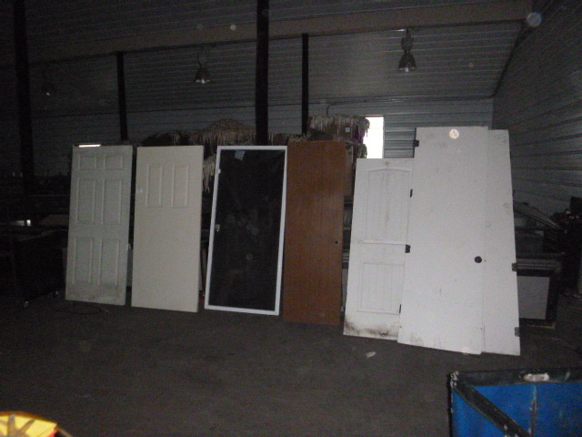 lot 148 image: Miscellaneous Doors