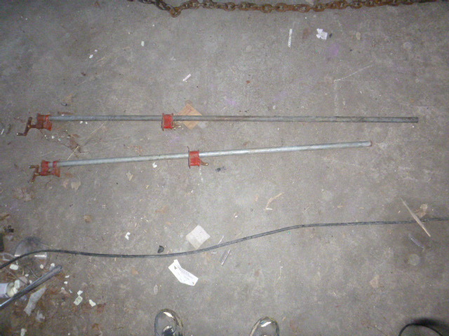 lot 172 image: 2 Bar Clamps