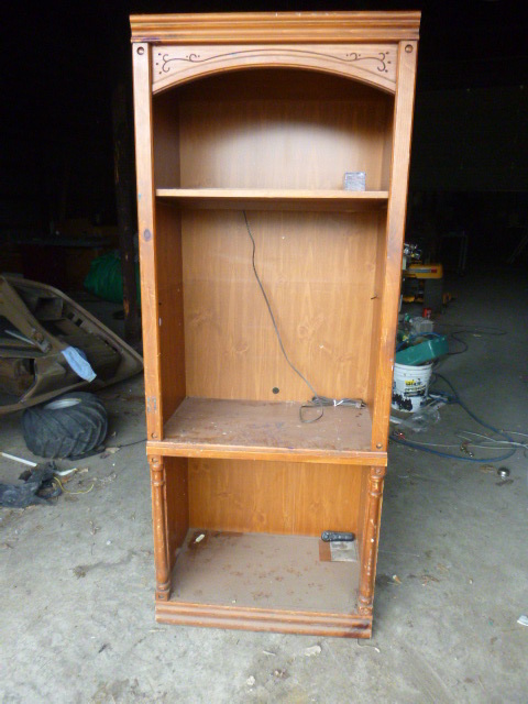 lot 192 image: Entertainment Center