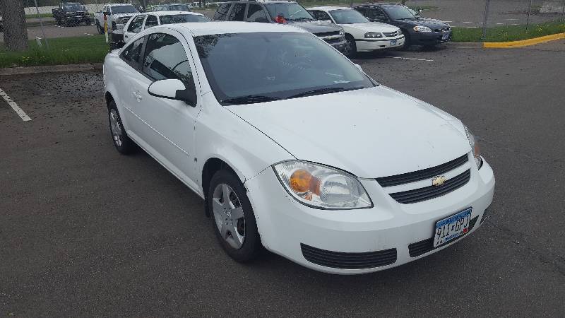 lot 7 image: 2007 Chevrolet Cobalt LT
