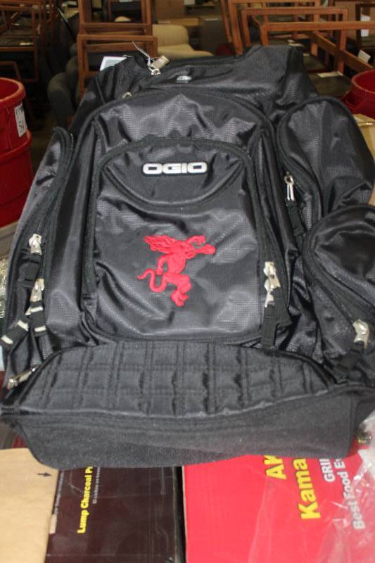 lot 41 image: Ogio Backpack