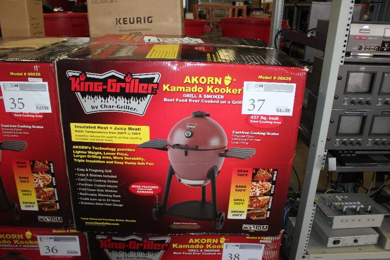 lot 37 image: Char-Griller King-Griller Akorn Komado Kooker Grill & Smoker