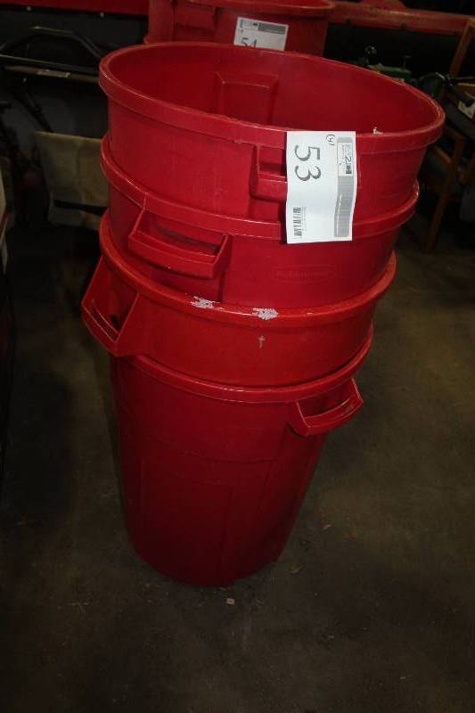 lot 53 image: Lot of (4) 32-Gallon Rubbermaid Trash Cans