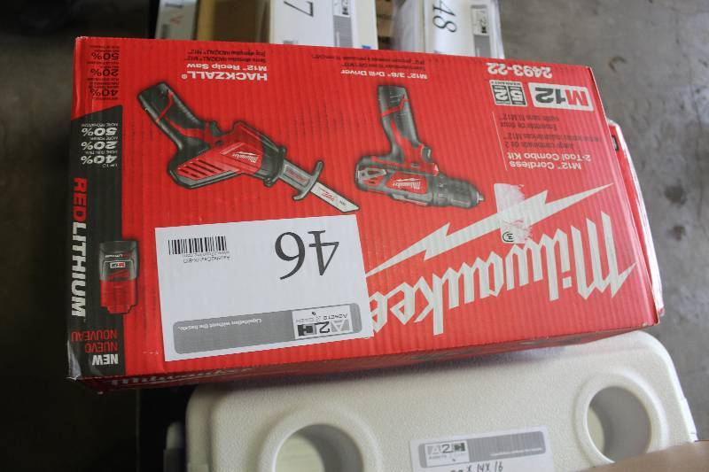 lot 46 image: Milwaukee M12 Cordless 2-Tool Combo Kit Including M12 38 Drill Driver M12 Recip Saw