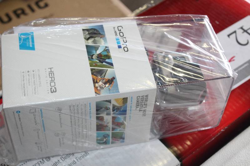 lot 48 image: GoPro Hero3 White Edition Camera