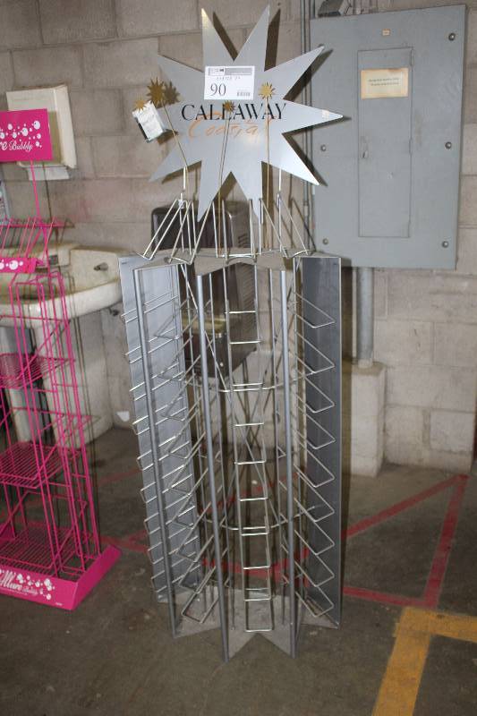 lot 90 image: Callaway Display Wire Rack