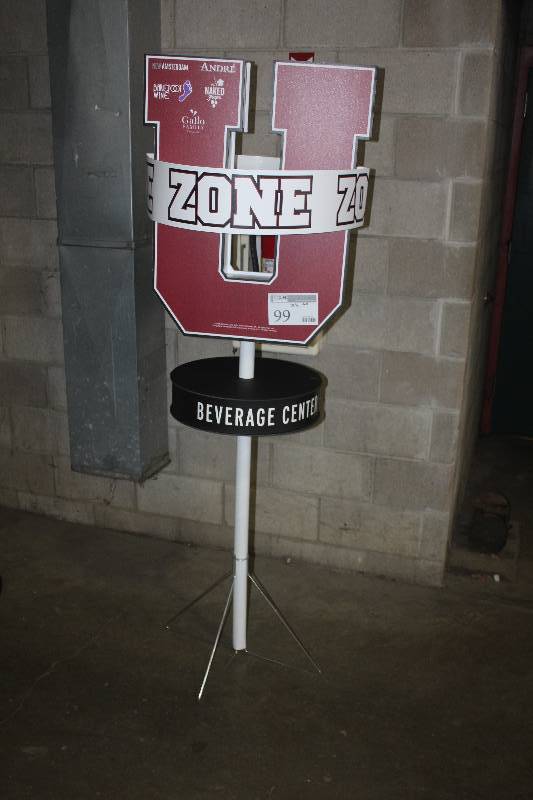 lot 99 image: Metal Display Stand