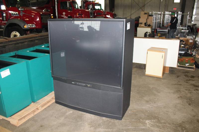 lot 150 image: Mitsubishi Big Screen Rear Projection TV