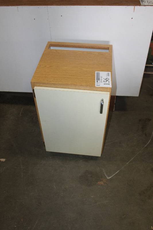 lot 156 image: 2-Shelf Cabinet w Door